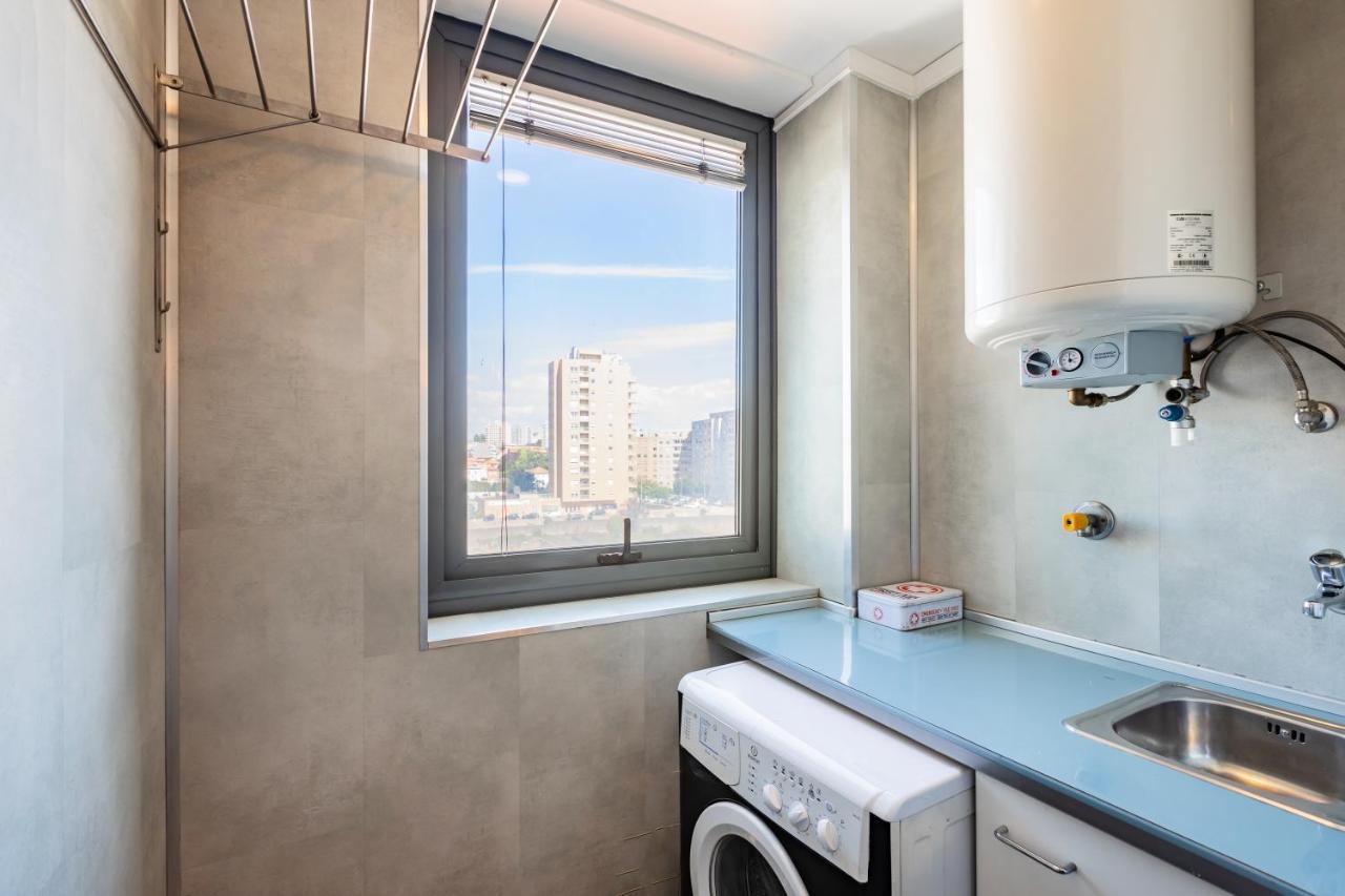 Casa Da Musica 5Th High Apartment Porto Ngoại thất bức ảnh